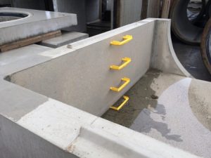 1045504113Echelon_ouvrage